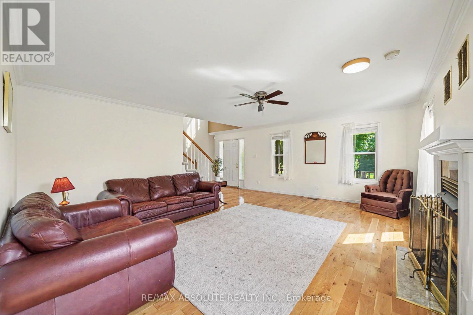 8306 BANK STREET - 7