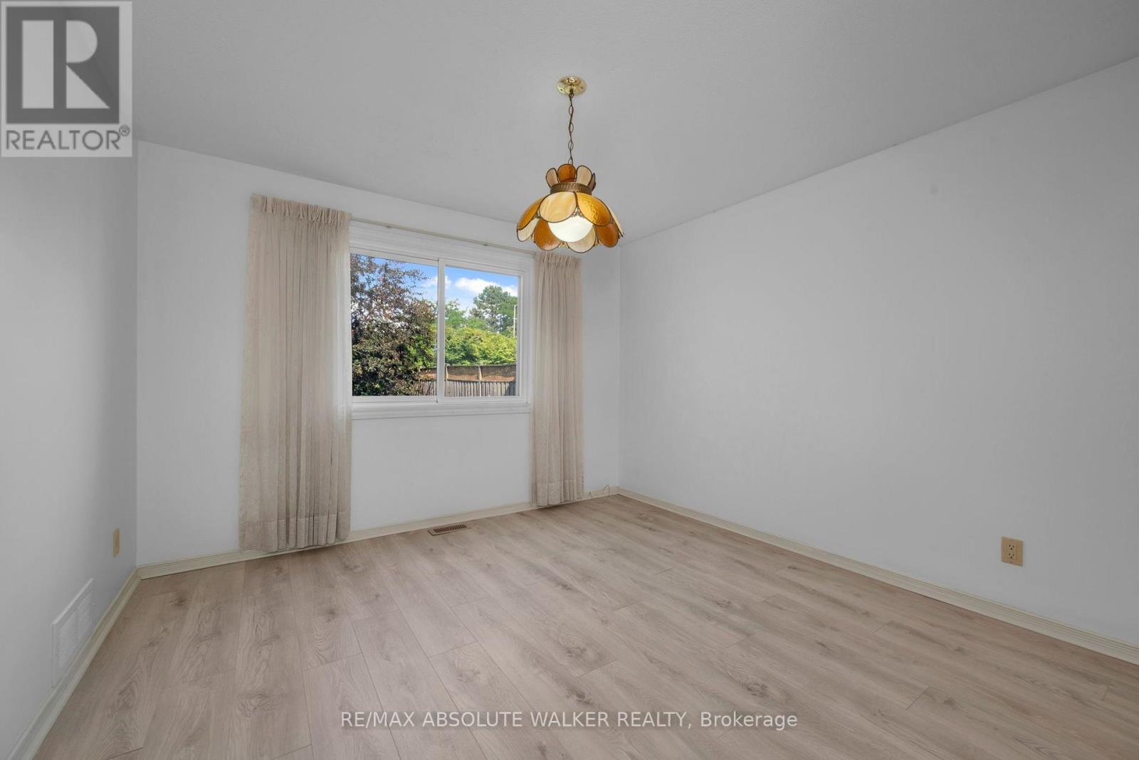 1889 ROSEWIND COURT - 11