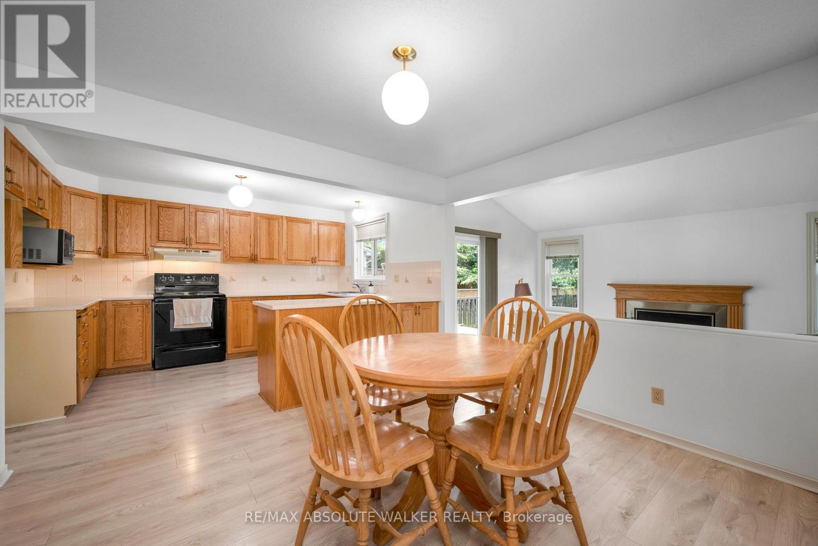 1889 ROSEWIND COURT - 17