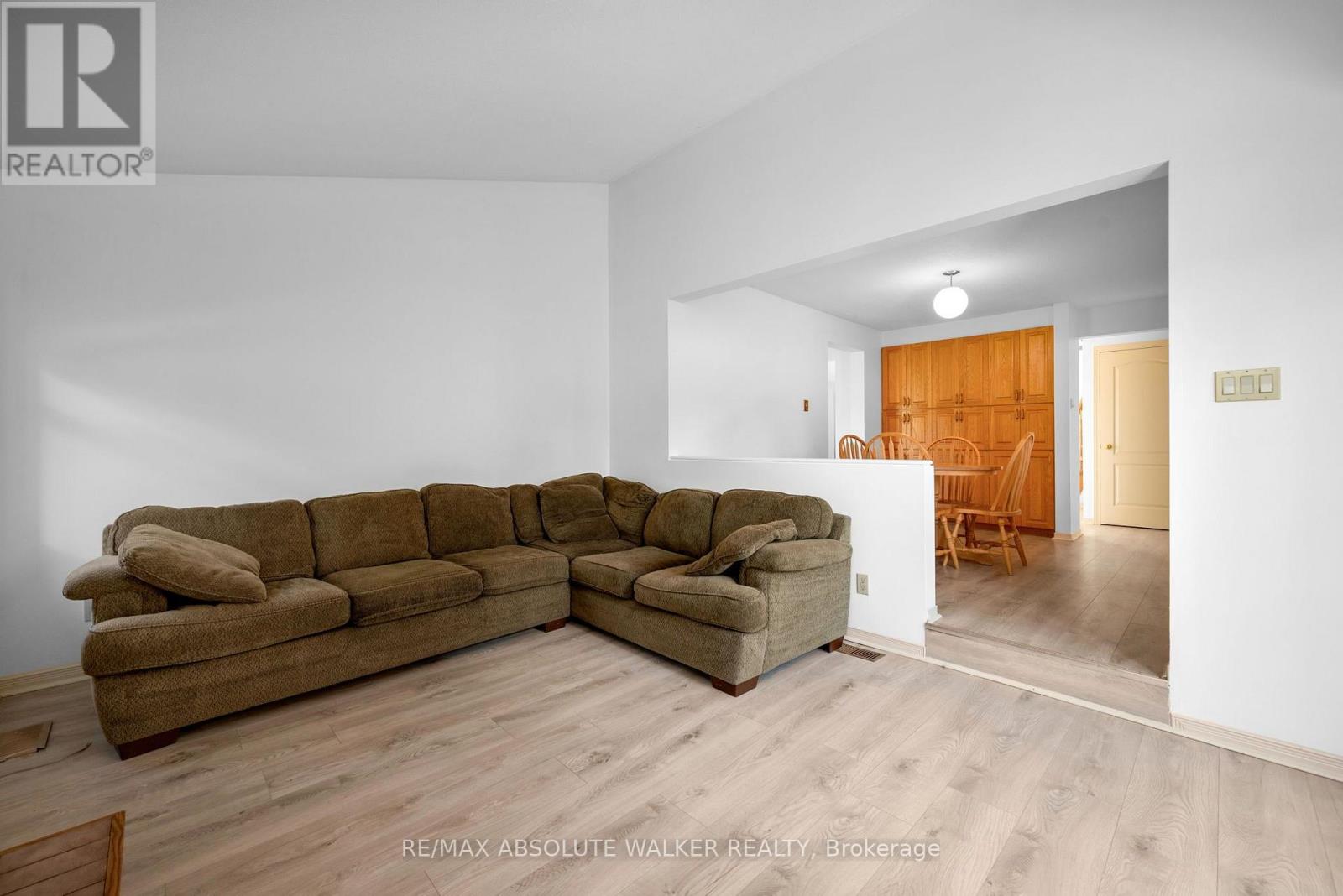 1889 ROSEWIND COURT - 22
