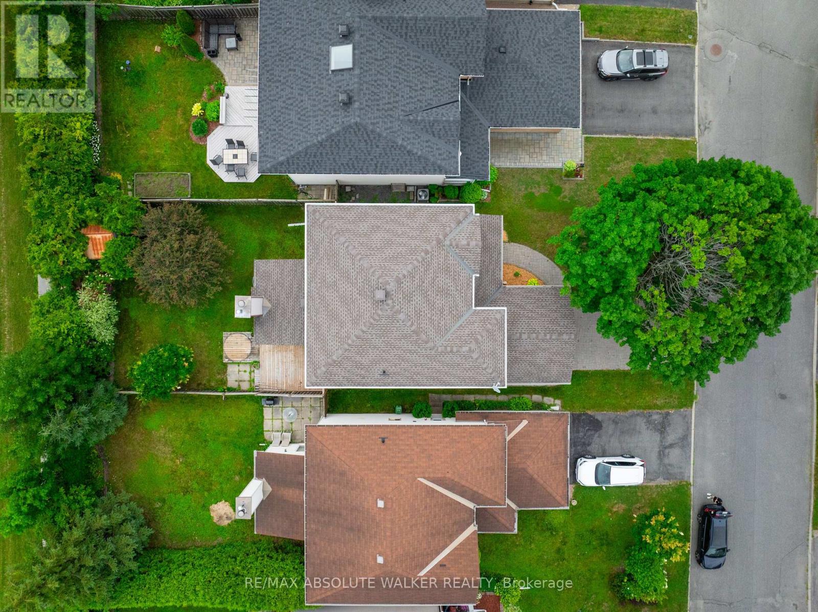 1889 ROSEWIND COURT - 44