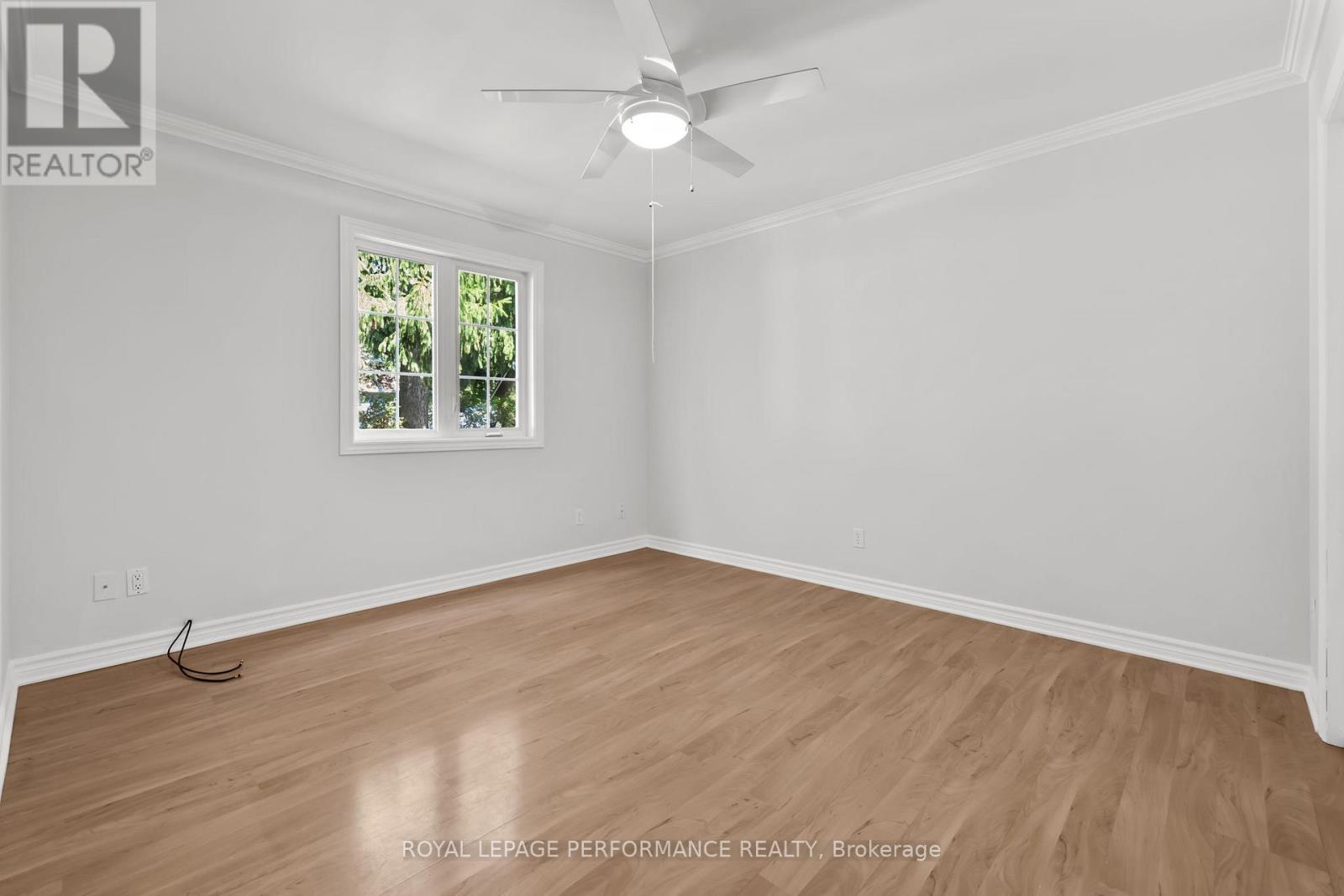 28 QUEEN STREET - 28