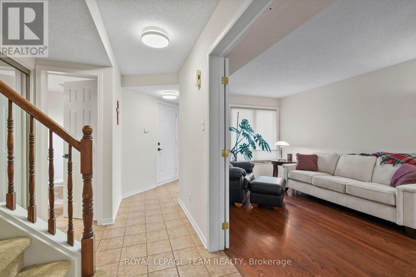 70 COLLEGE CIRCLE - 6