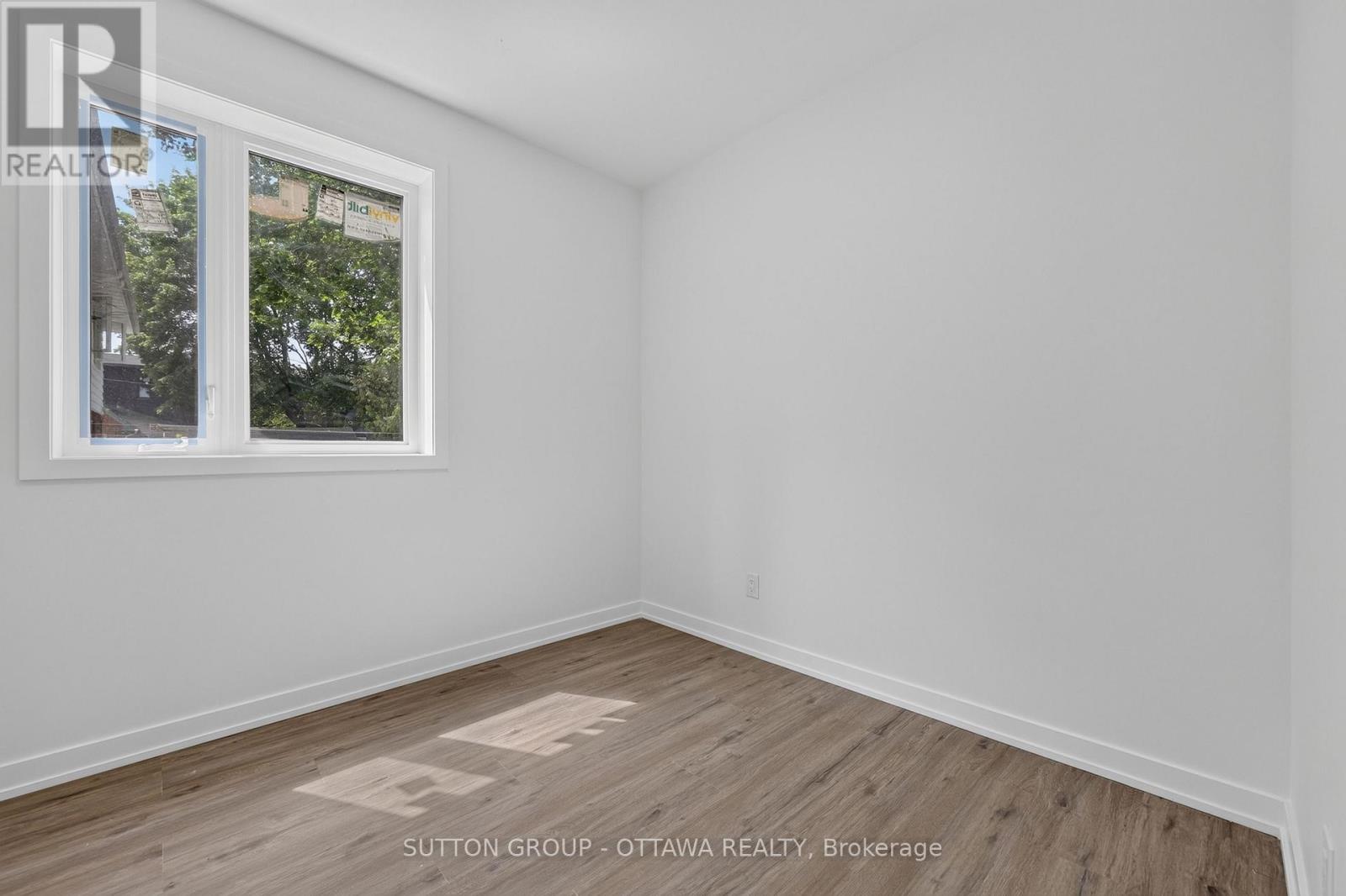 944 WOODROFFE AVENUE, Ottawa. Luxury613. By Peter Sagos - Image 12