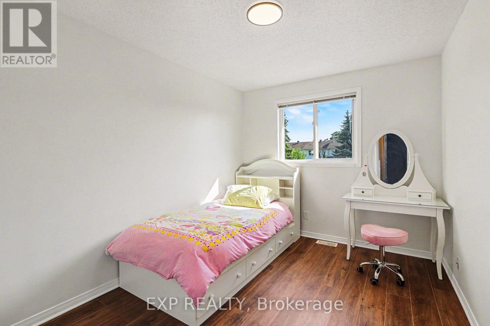 203 DUNTROON CIRCLE, Ottawa. Luxury613. By Peter Sagos - Image 24