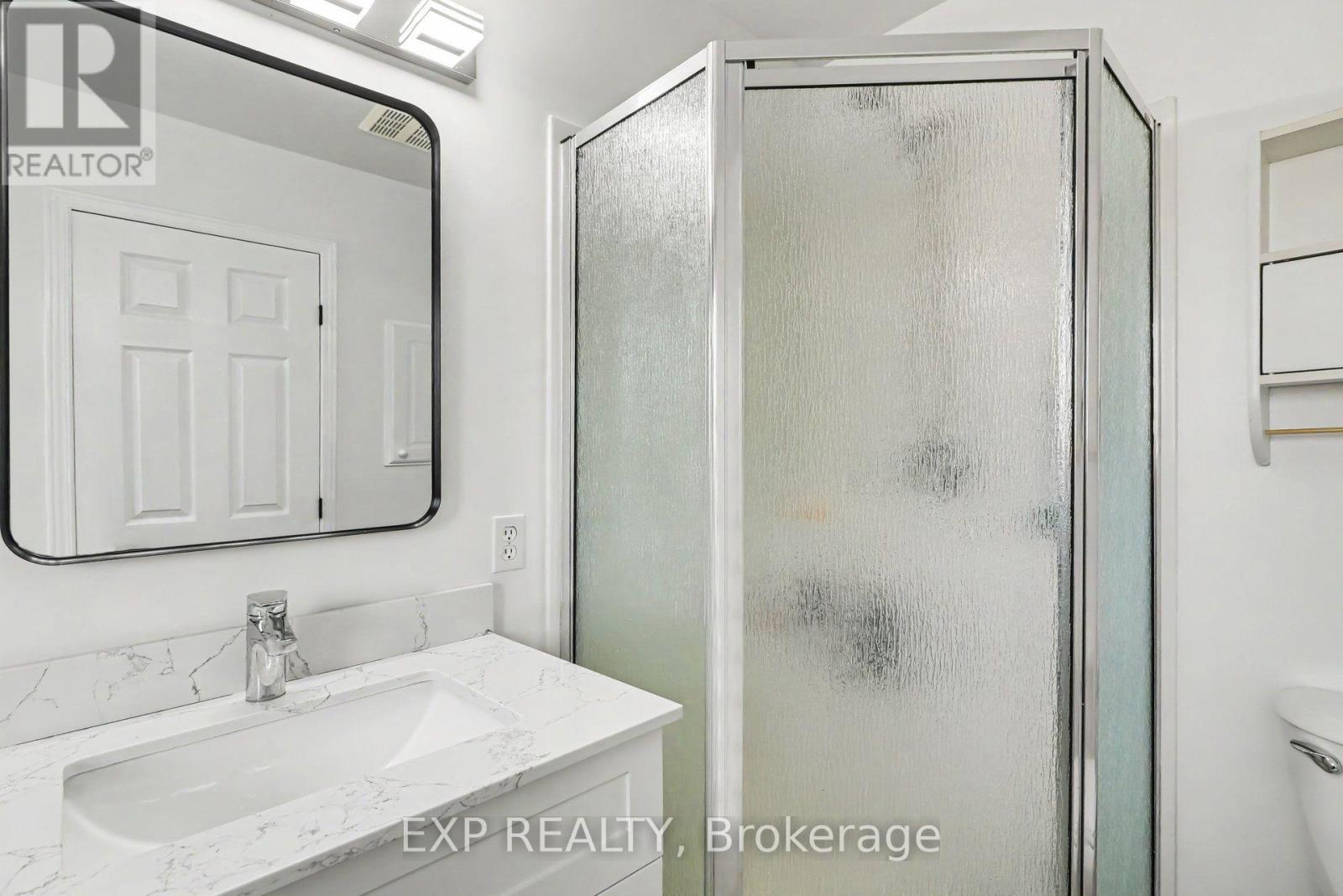 203 DUNTROON CIRCLE, Ottawa. Luxury613. By Peter Sagos - Image 27