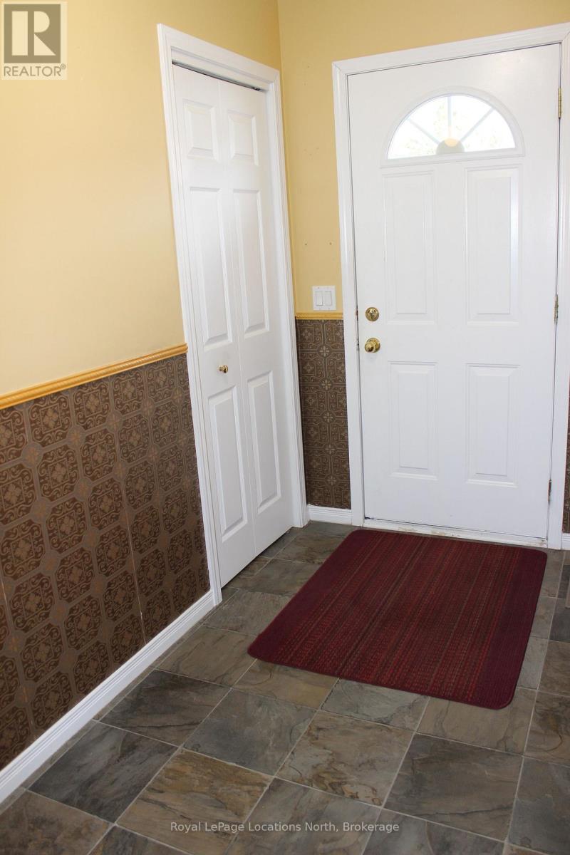 4 ST JAMES PLACE - 20