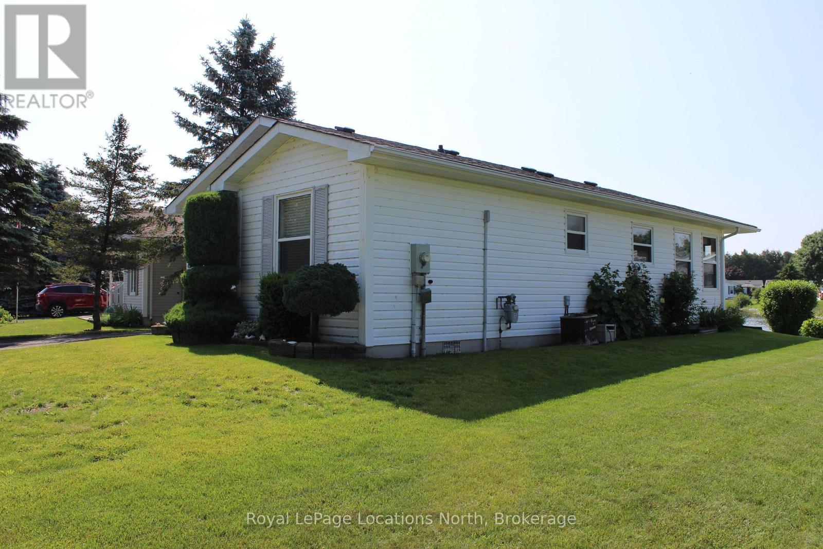 4 ST JAMES PLACE - 26