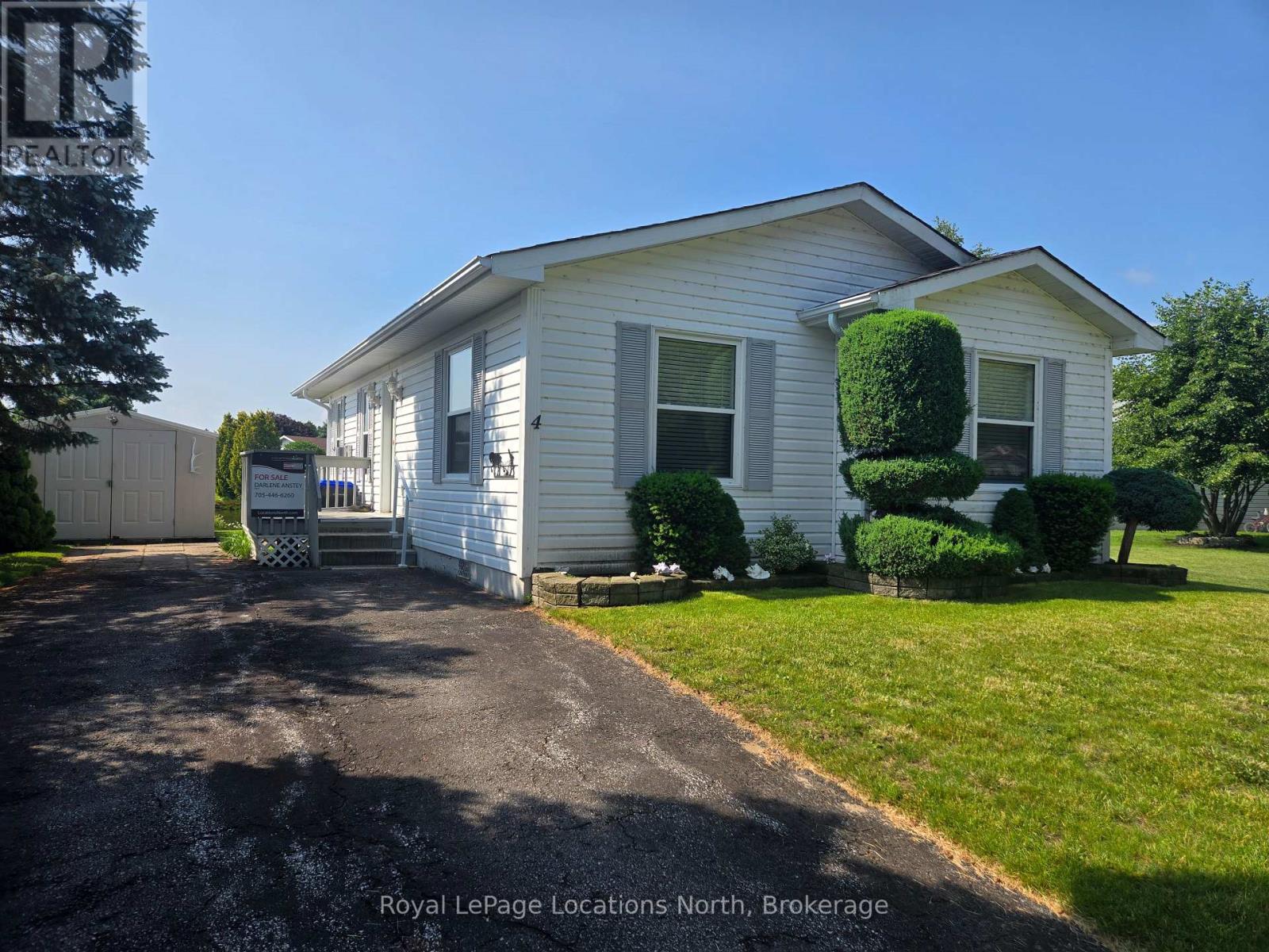 4 ST JAMES PLACE - 4