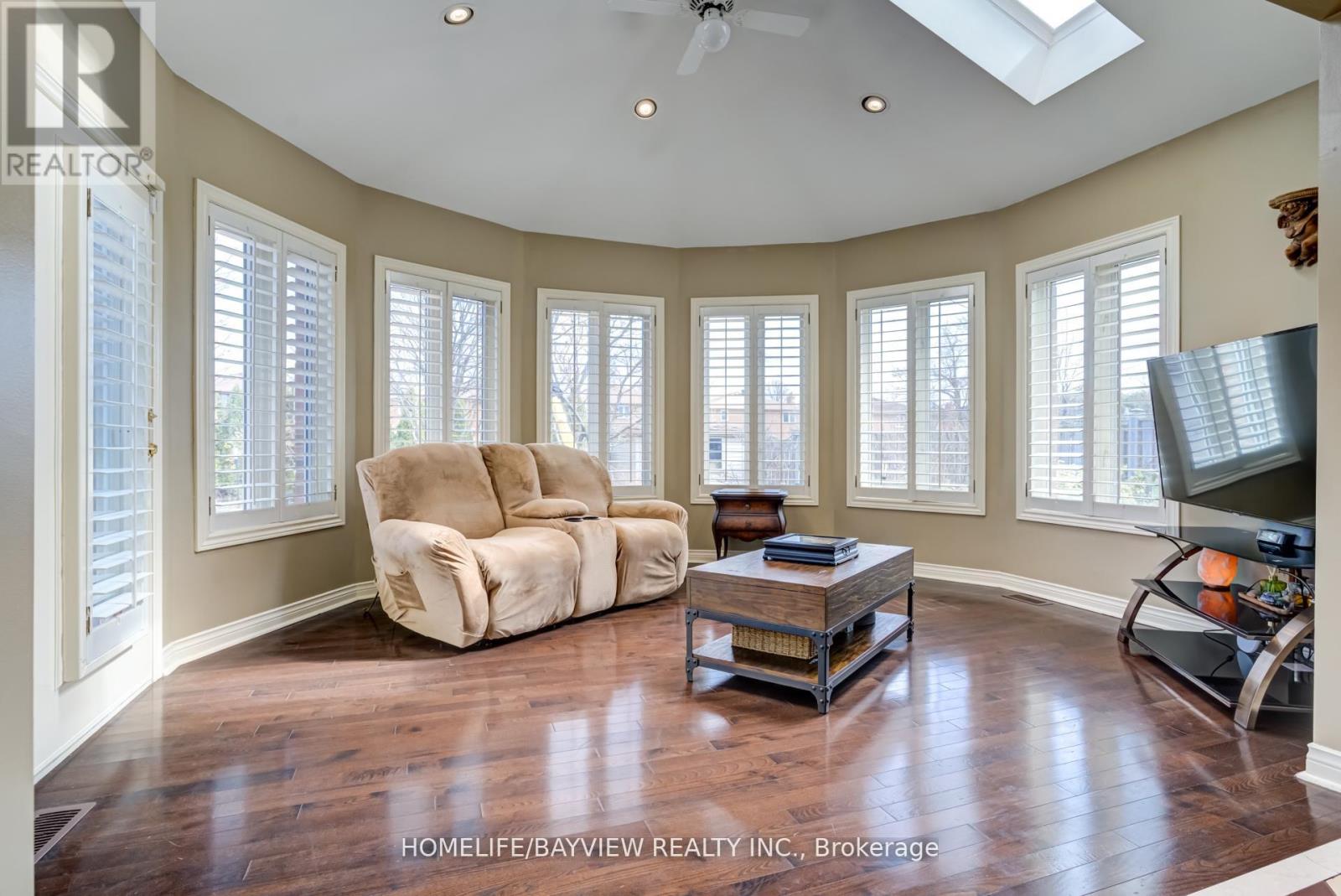 54 AIRDRIE DRIVE - 10