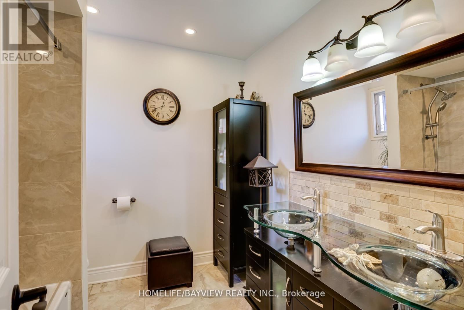 54 AIRDRIE DRIVE - 20