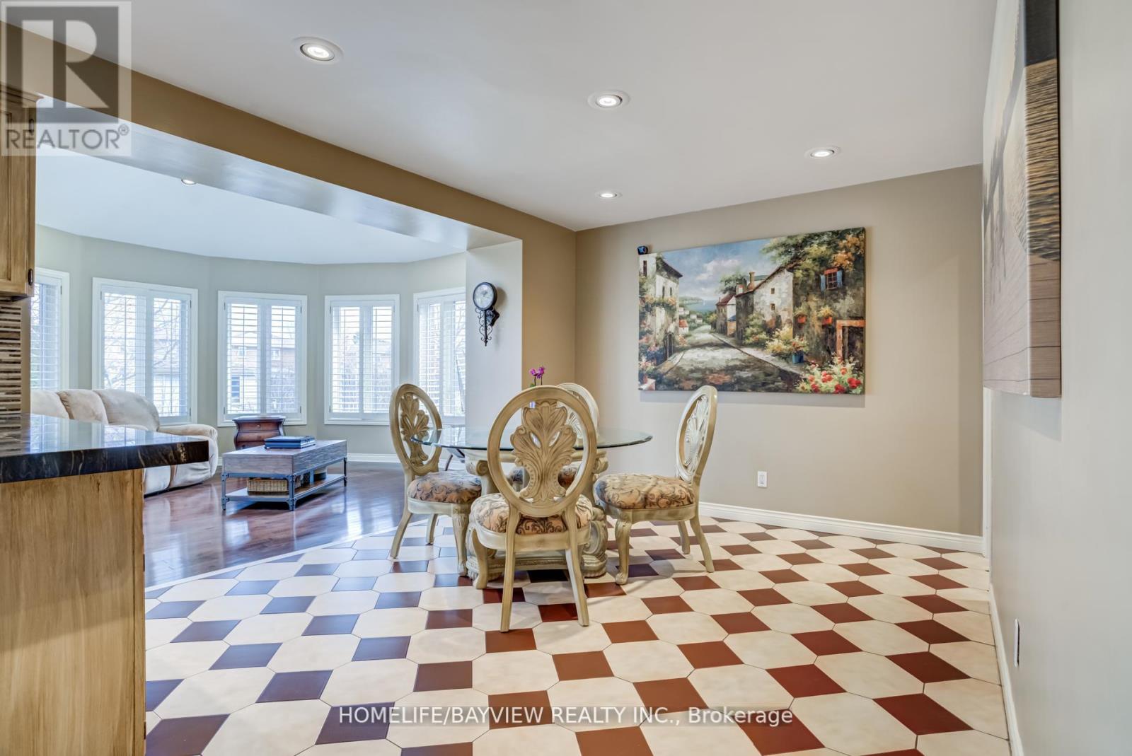54 AIRDRIE DRIVE - 6