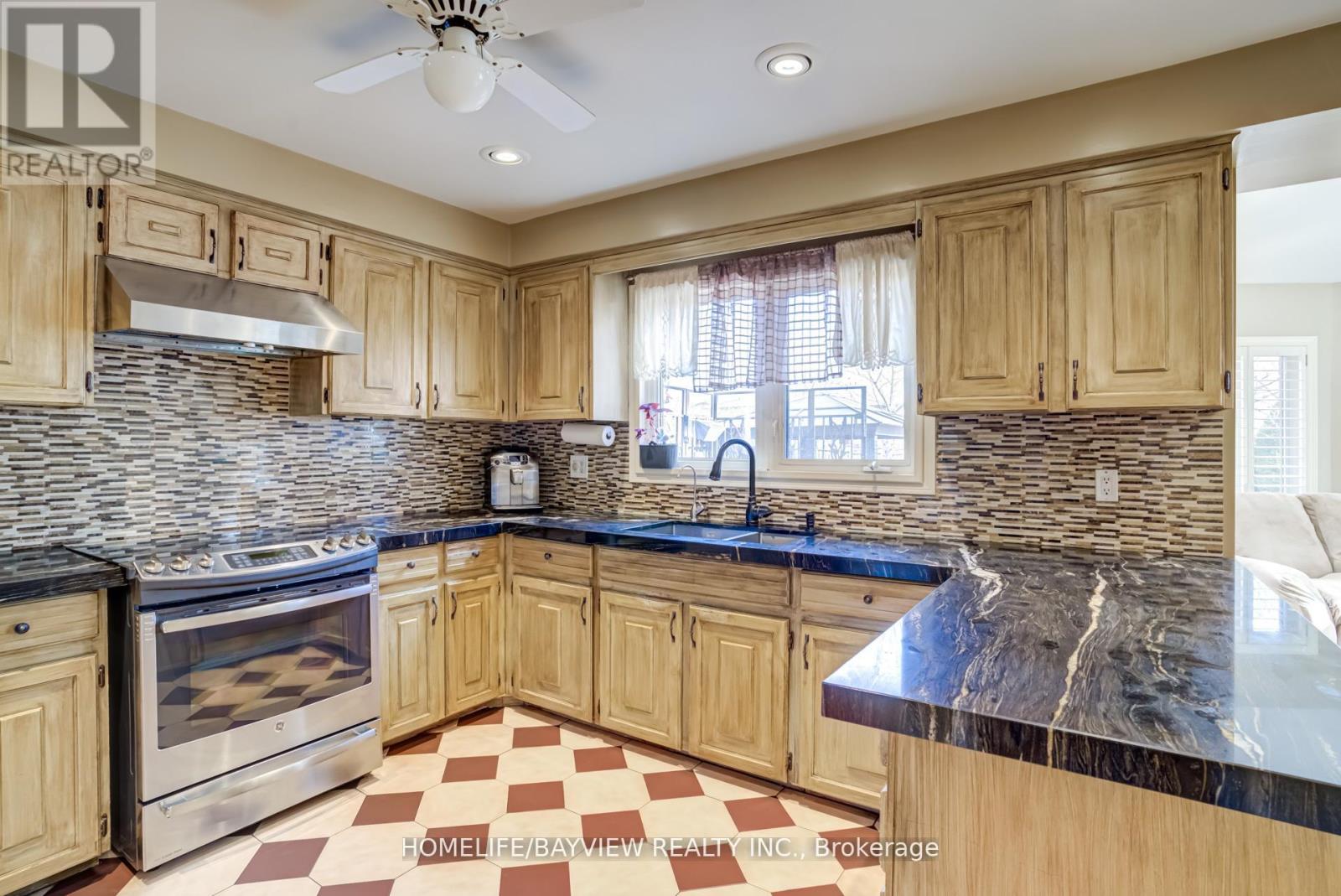 54 AIRDRIE DRIVE - 8