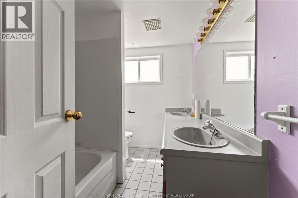 510 ARQUETTE AVENUE - 19
