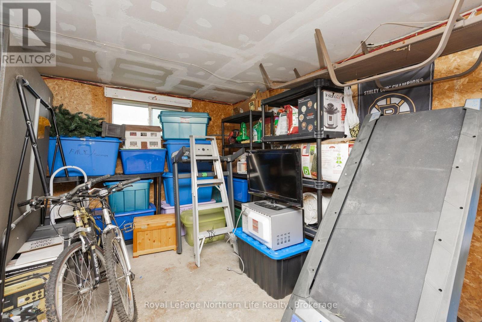155 TWEEDSMUIR DRIVE - Image 37