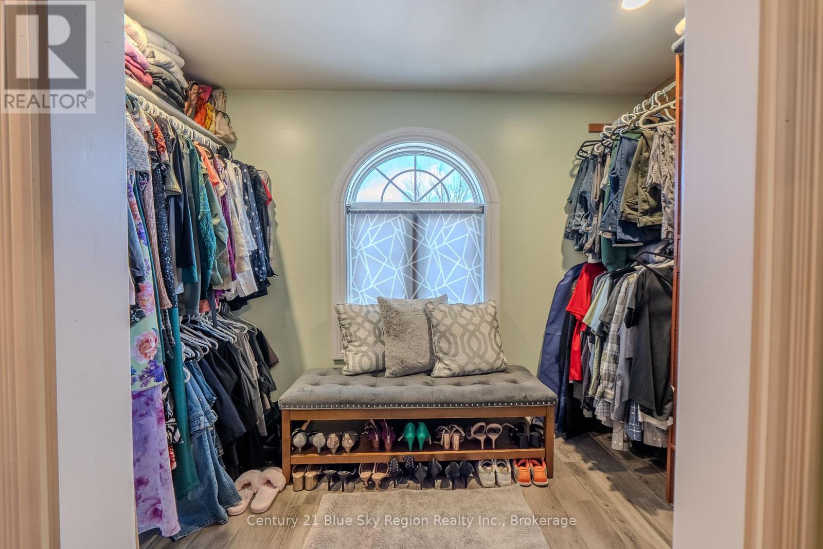137 WHITNEY AVENUE - 18