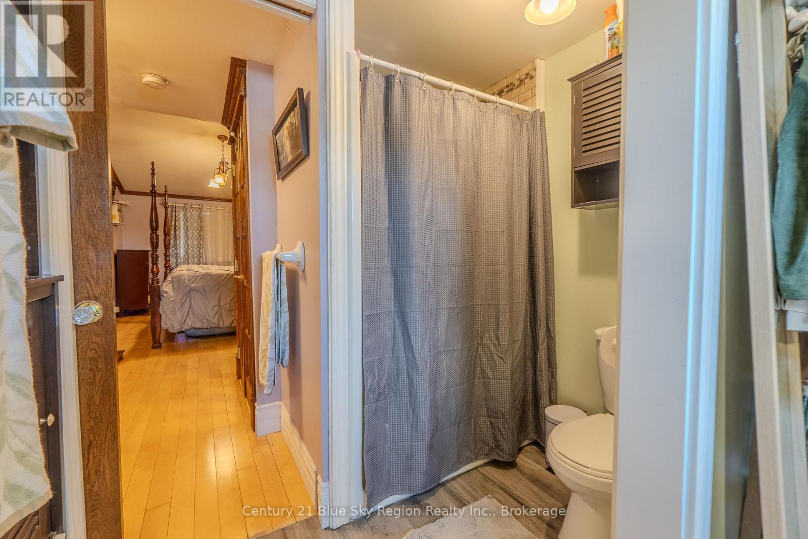 137 WHITNEY AVENUE - 19