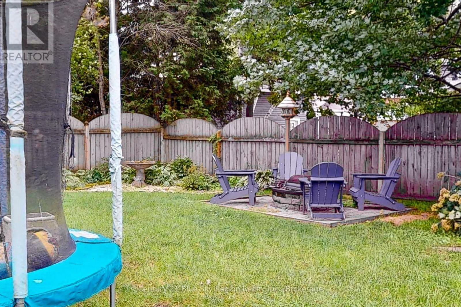 137 WHITNEY AVENUE - 38