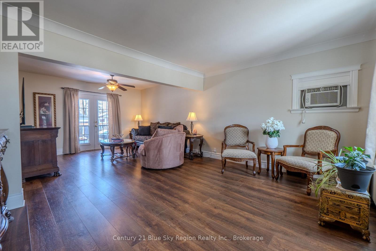 137 WHITNEY AVENUE - 6