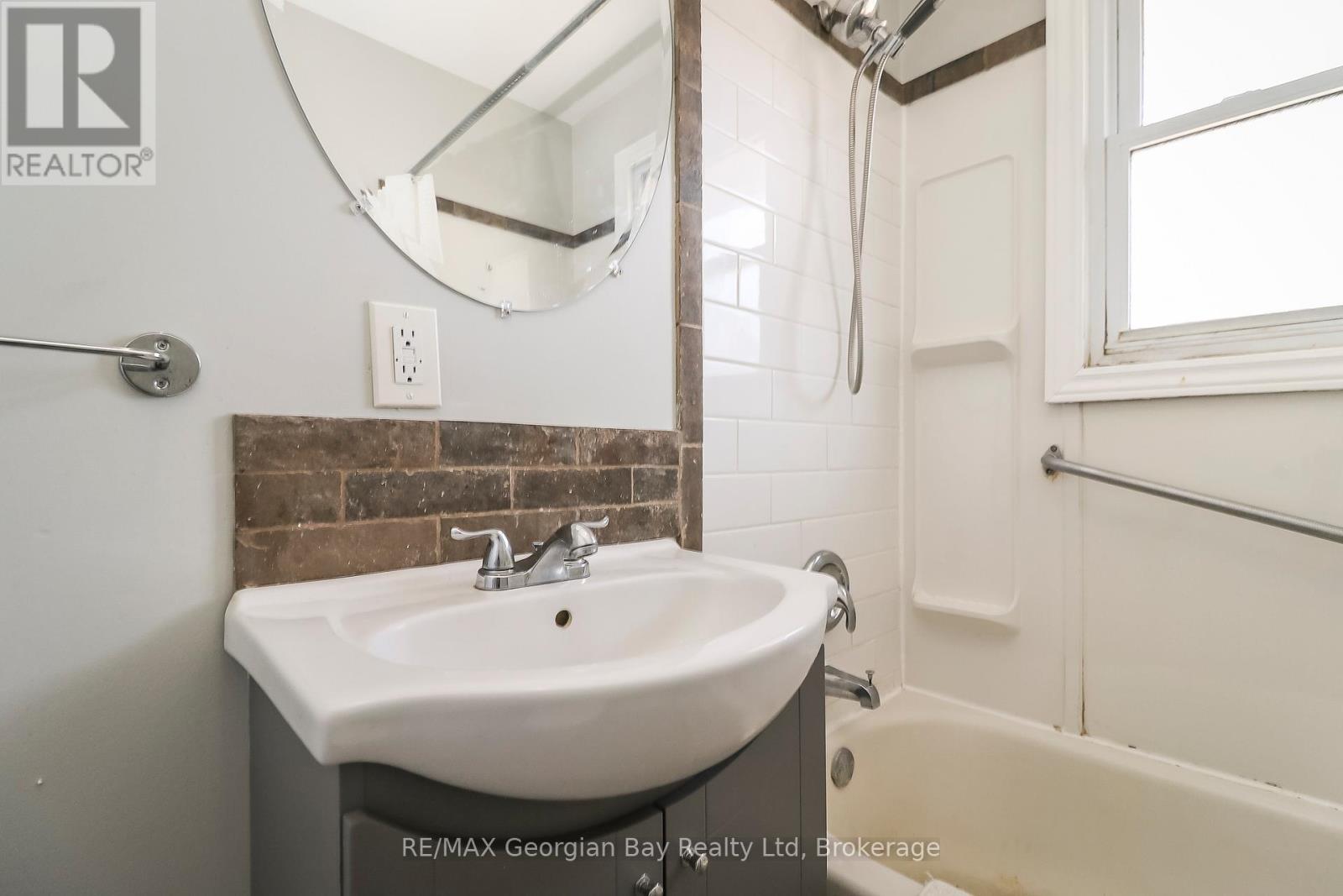 282 NORENE STREET - 19