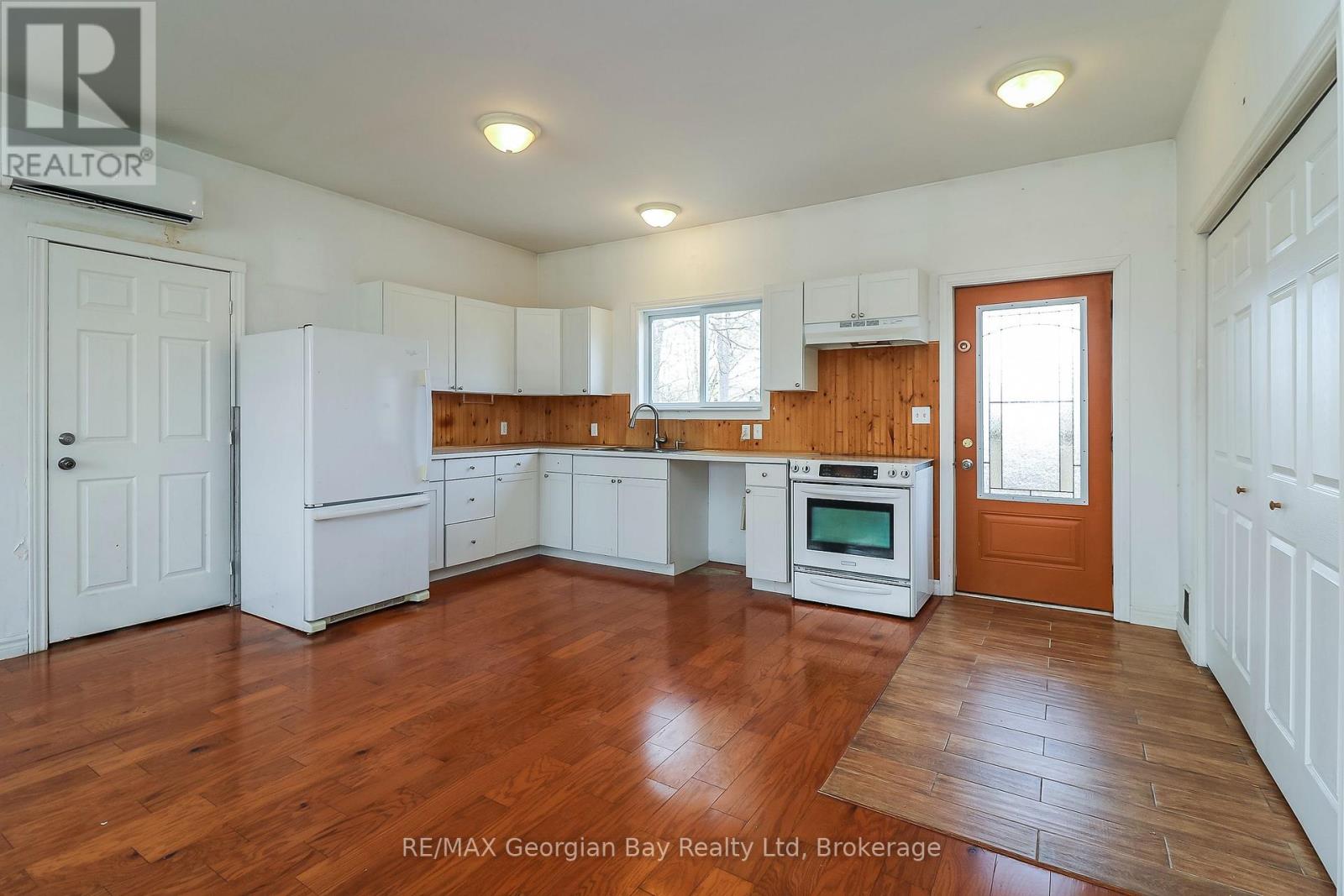 282 NORENE STREET - 5