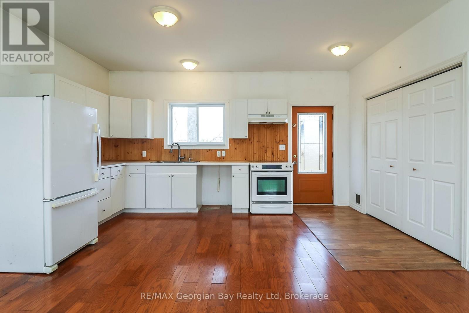 282 NORENE STREET - 6