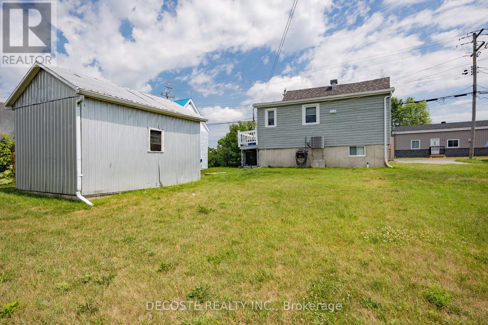 290 EAST BOUNDARY ROAD - 25