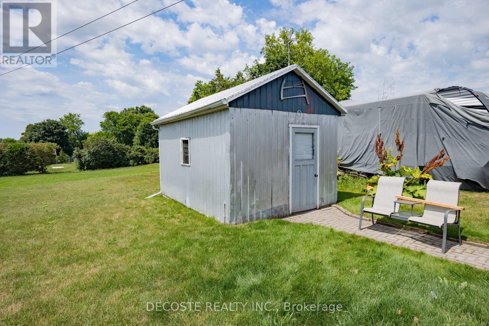 290 EAST BOUNDARY ROAD - 26