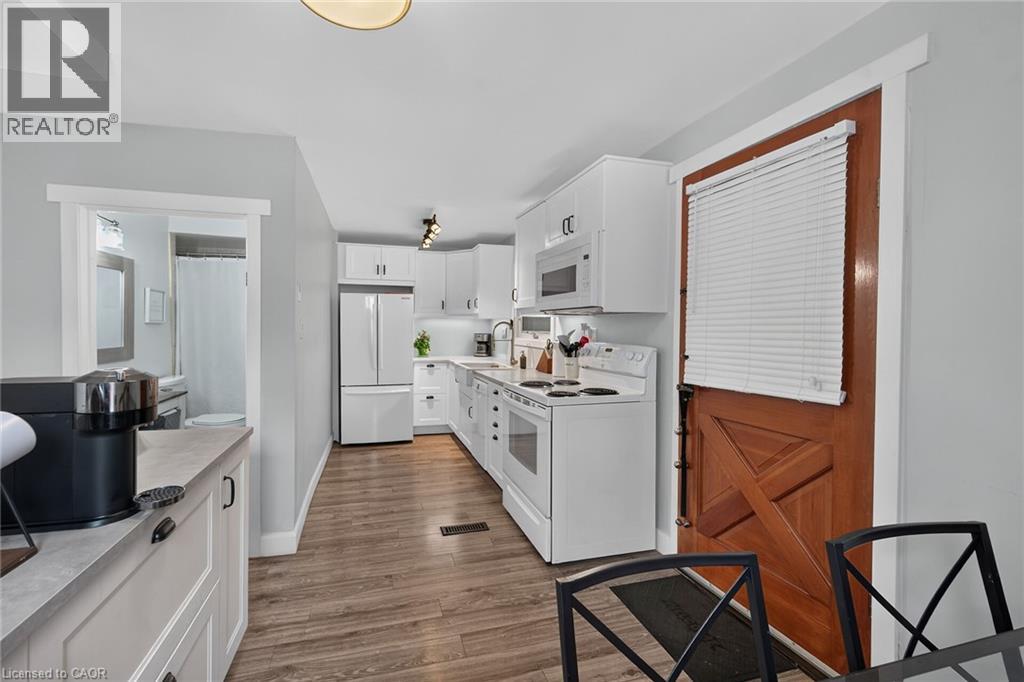 220 PALING Avenue - 15