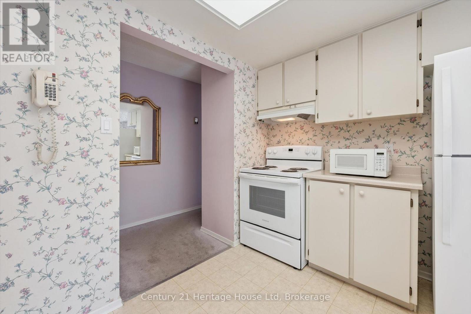 173 JANEFIELD AVENUE - 17