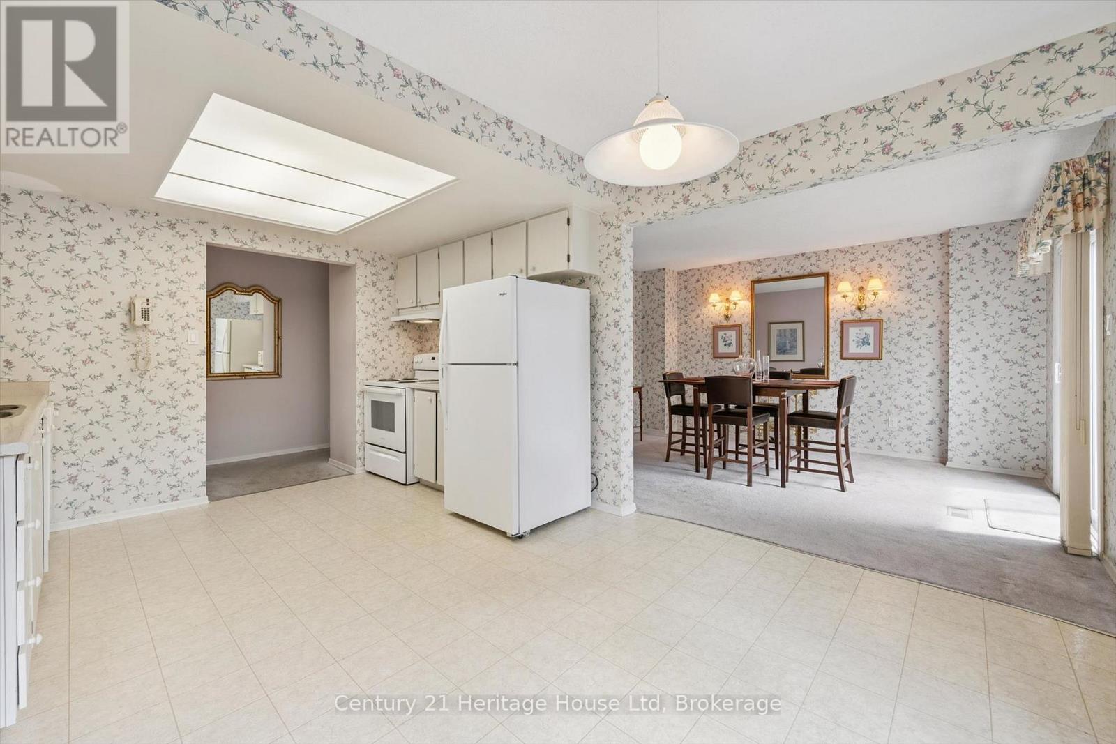 173 JANEFIELD AVENUE - 19