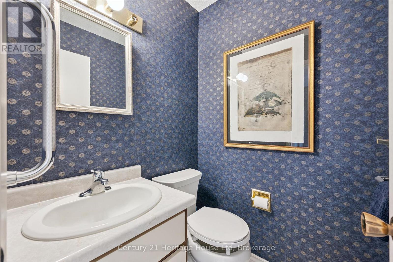 173 JANEFIELD AVENUE - 22