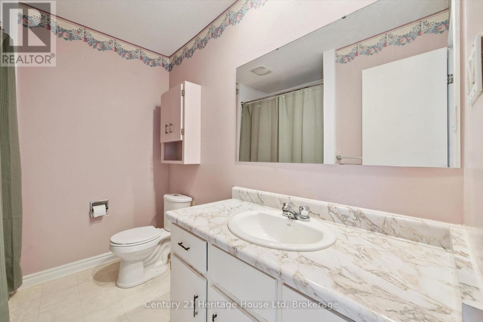 173 JANEFIELD AVENUE - 28
