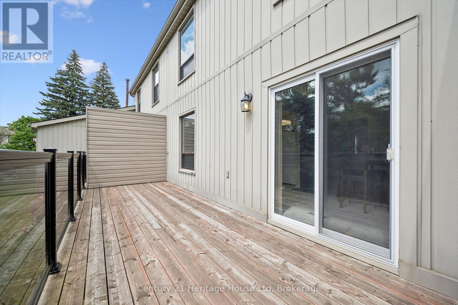 173 JANEFIELD AVENUE - 34