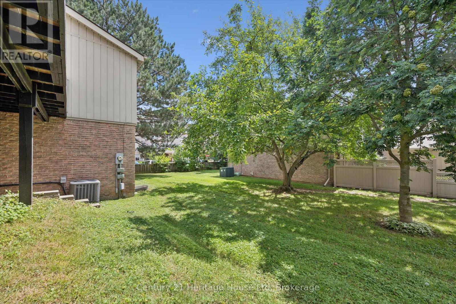 173 JANEFIELD AVENUE - 39