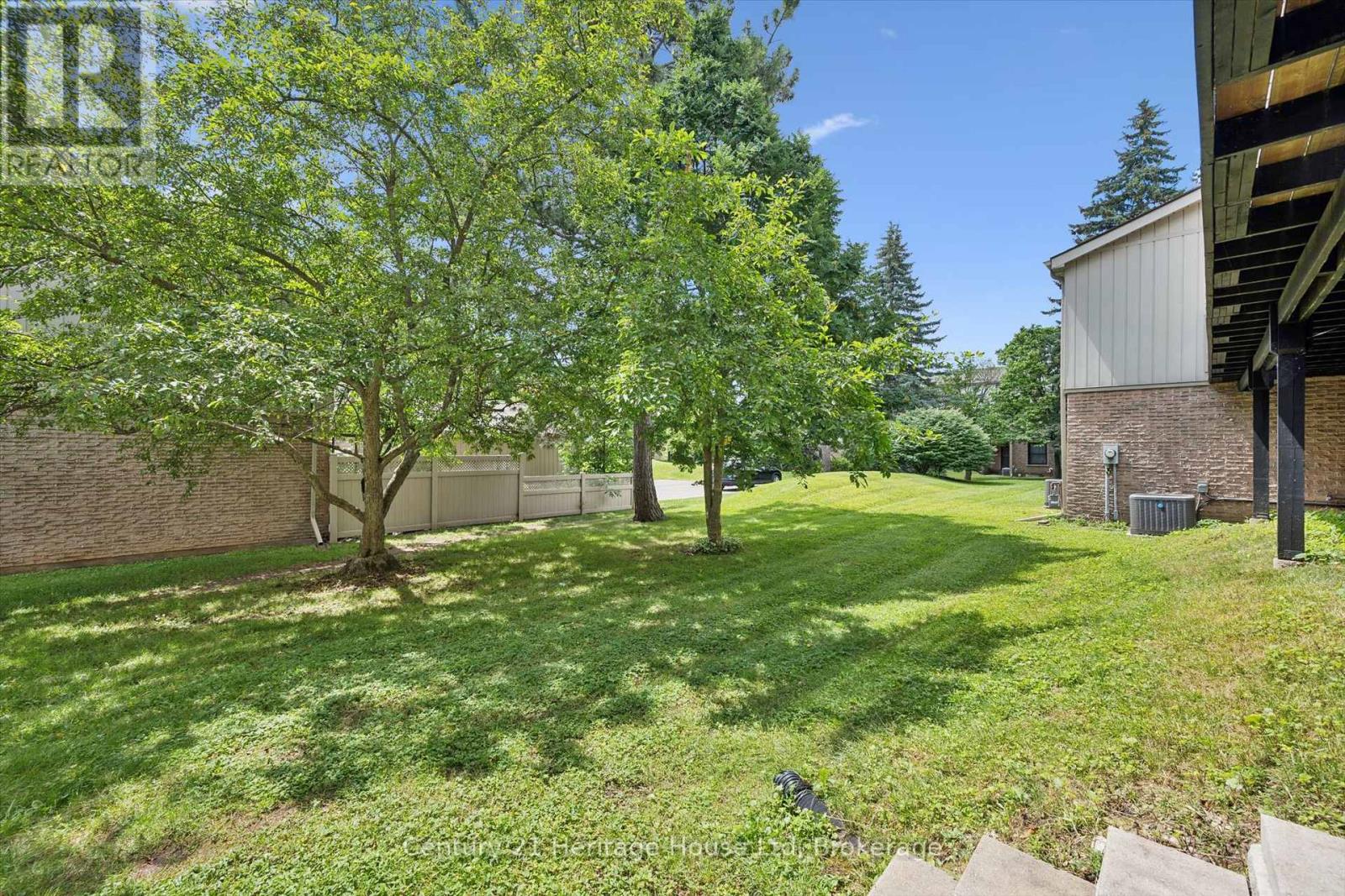 173 JANEFIELD AVENUE - 40
