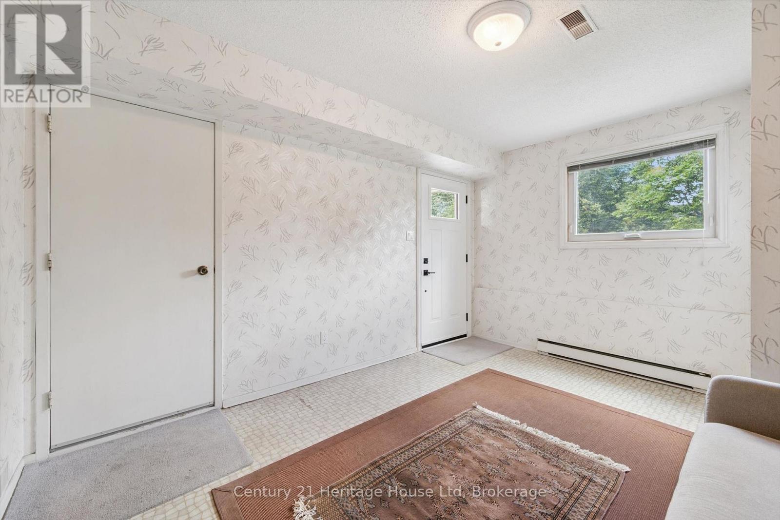 173 JANEFIELD AVENUE - 7