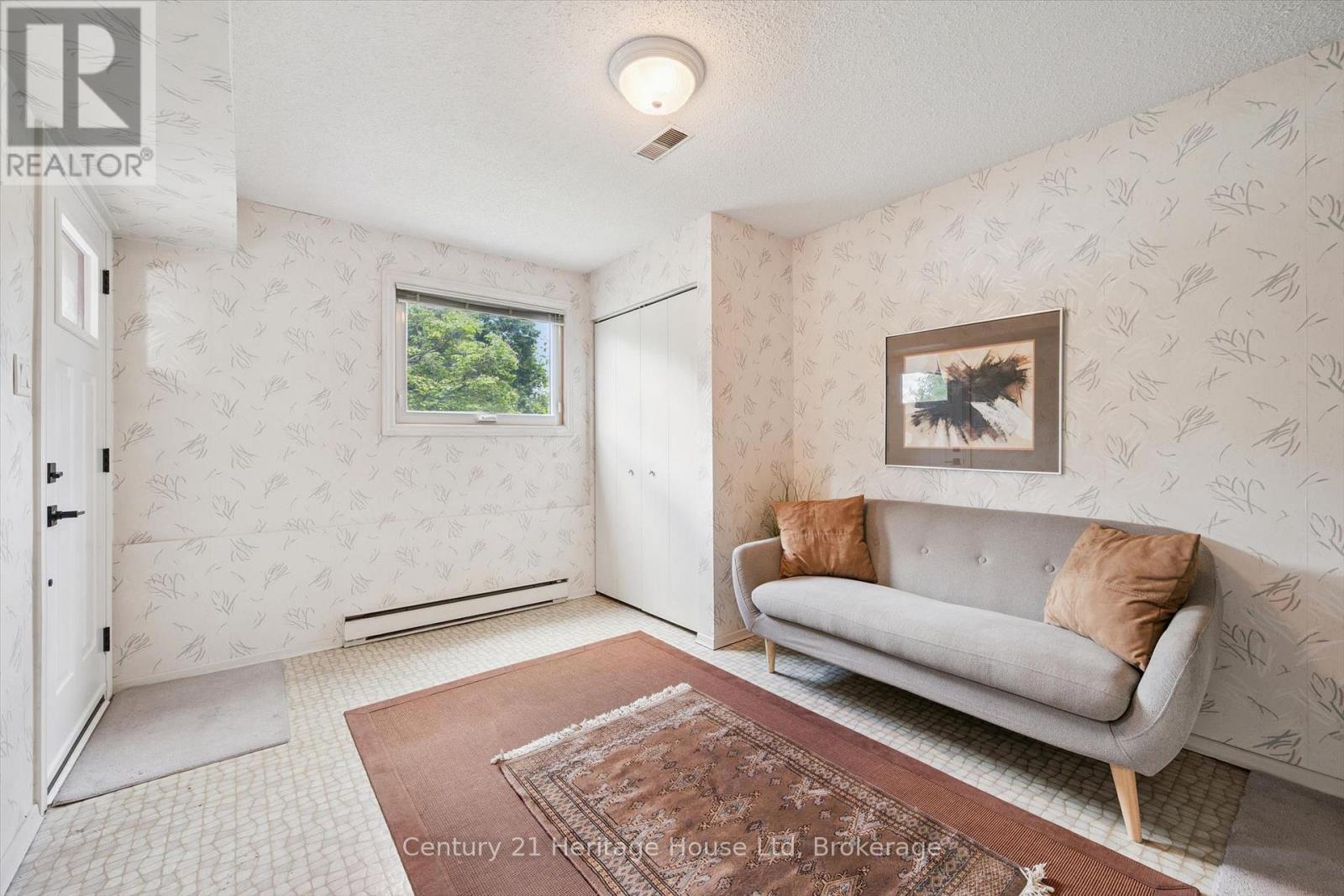 173 JANEFIELD AVENUE - 8