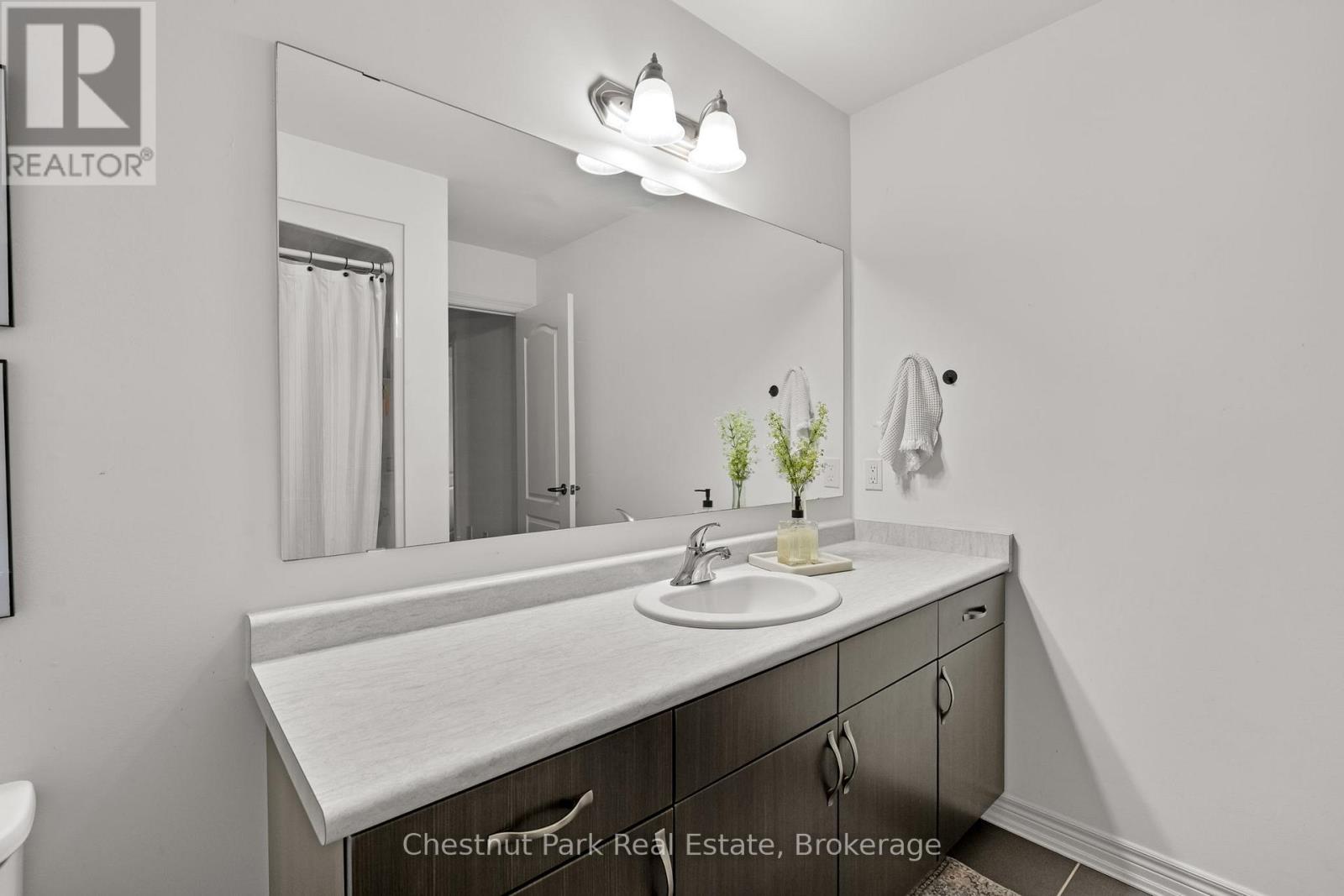 5 BROOKSIDE CROSSING - 24