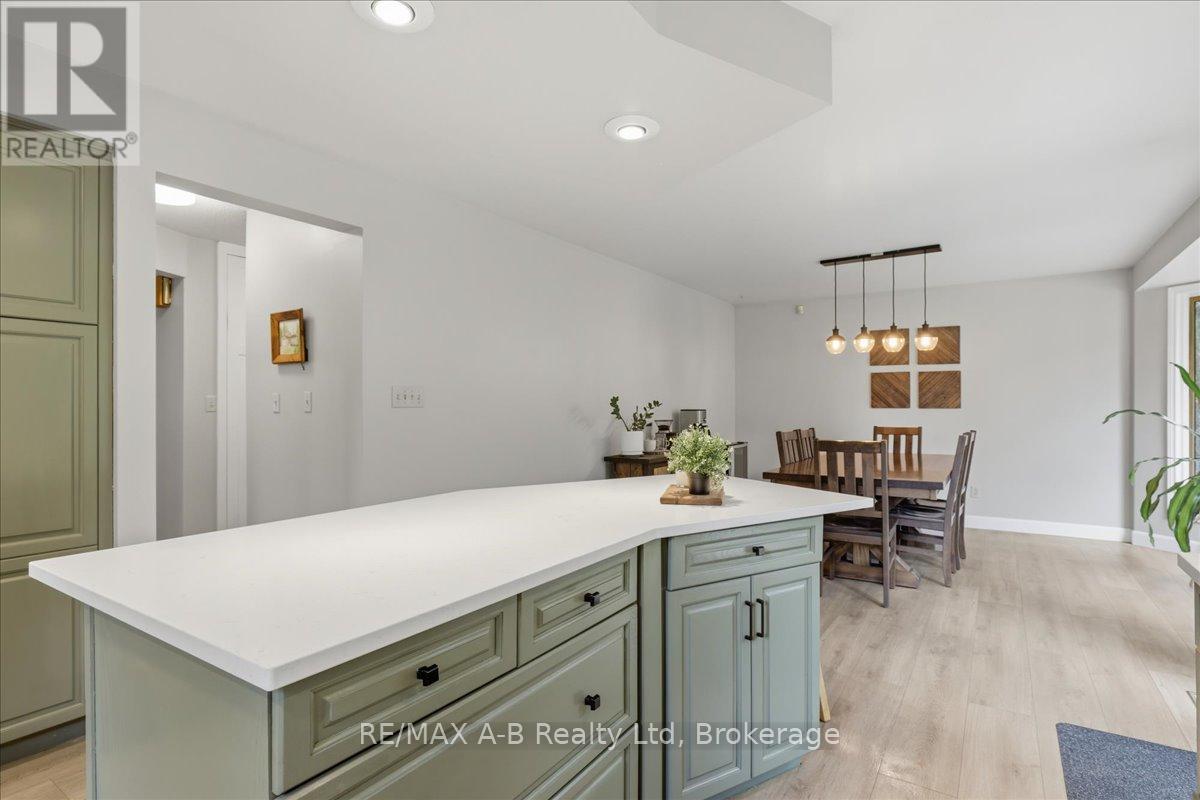 5148 103 (WILMOT EASTHOPE) ROAD - 18