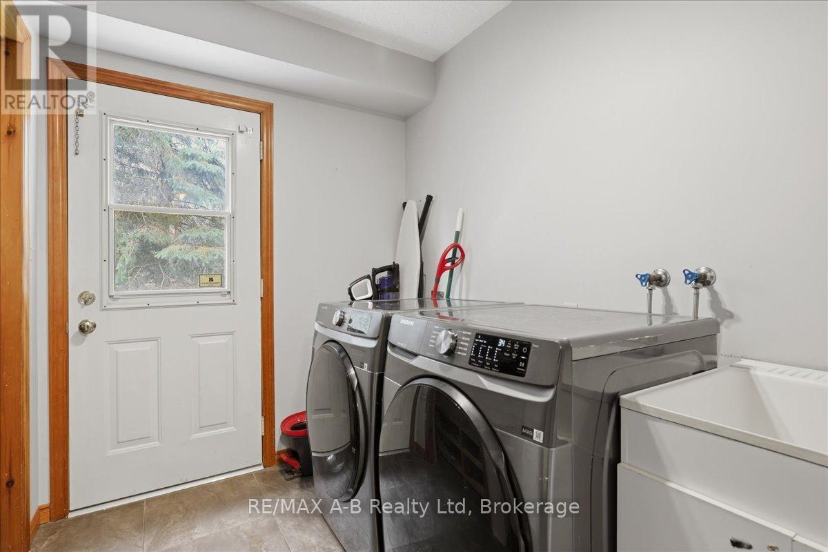 5148 103 (WILMOT EASTHOPE) ROAD - 40