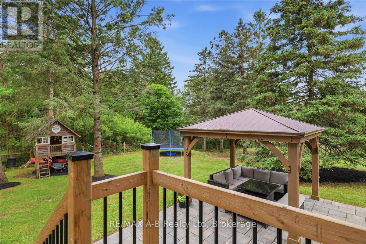 5148 103 (WILMOT EASTHOPE) ROAD - 42