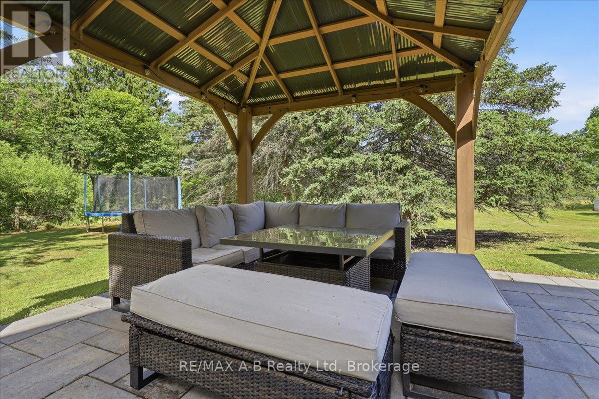 5148 103 (WILMOT EASTHOPE) ROAD - 45