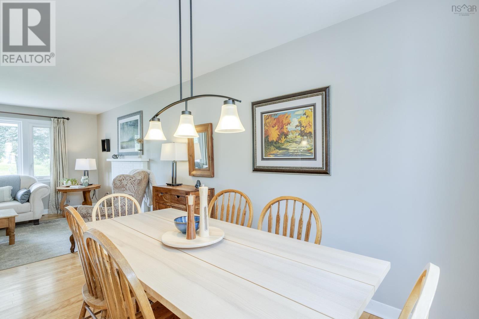 2261 North Avenue - 5