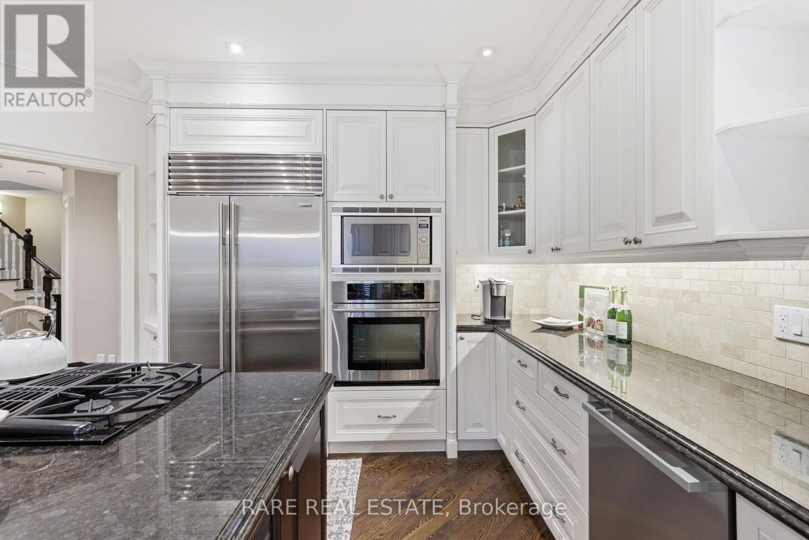 580 BROOKDALE AVENUE - 13