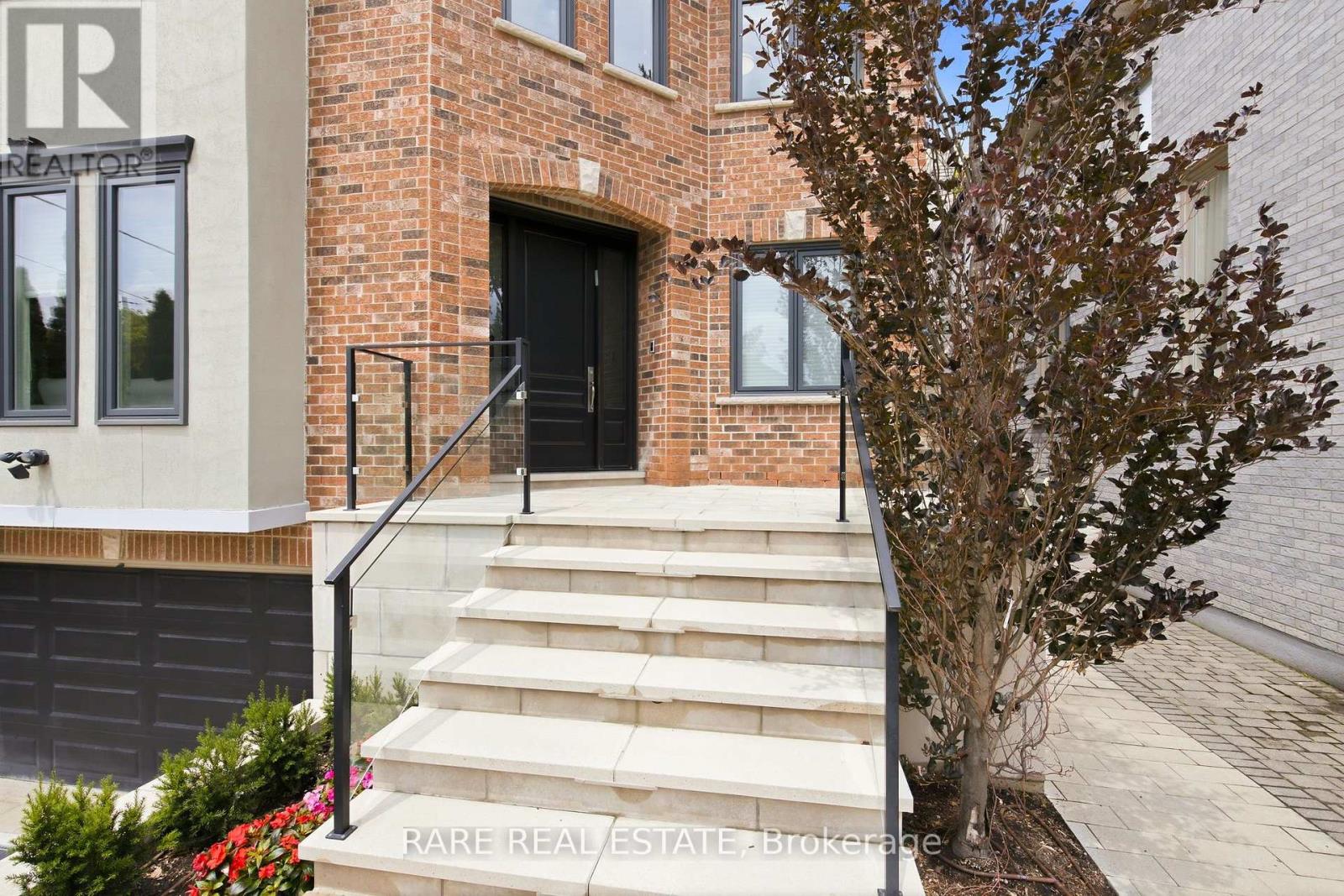 580 BROOKDALE AVENUE - 3