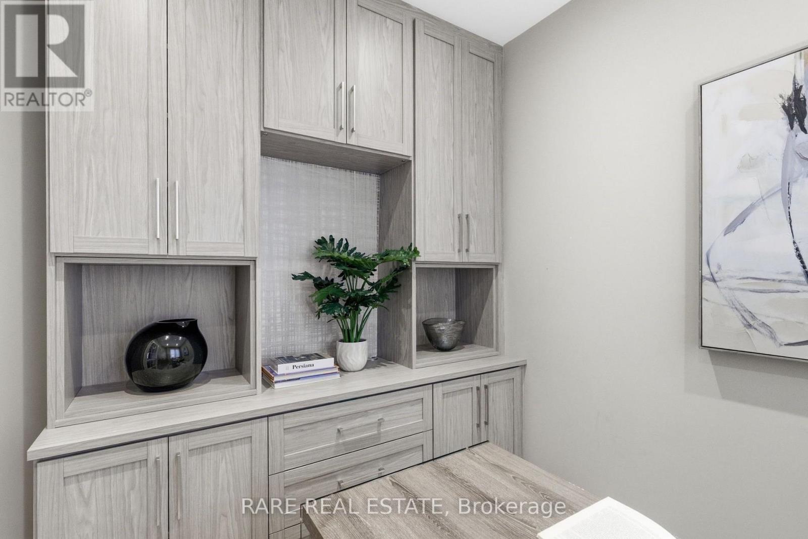 580 BROOKDALE AVENUE - 6
