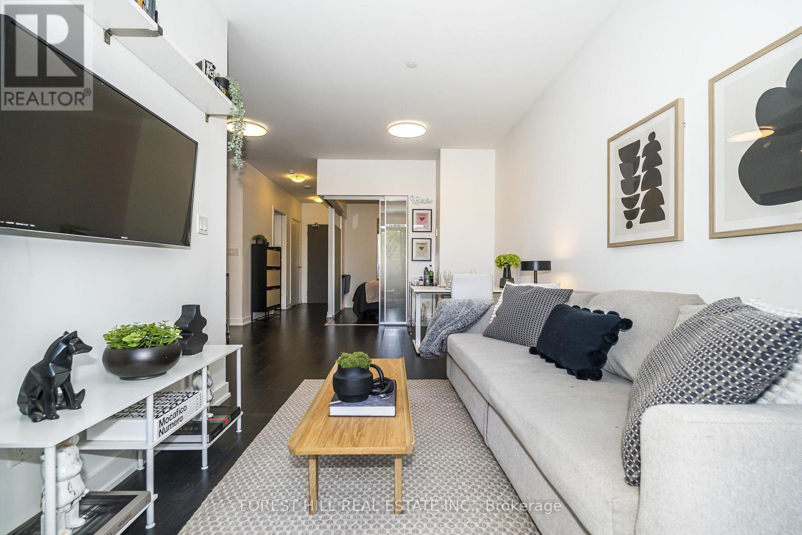 #202 501 ST CLAIR AVENUE W - 13