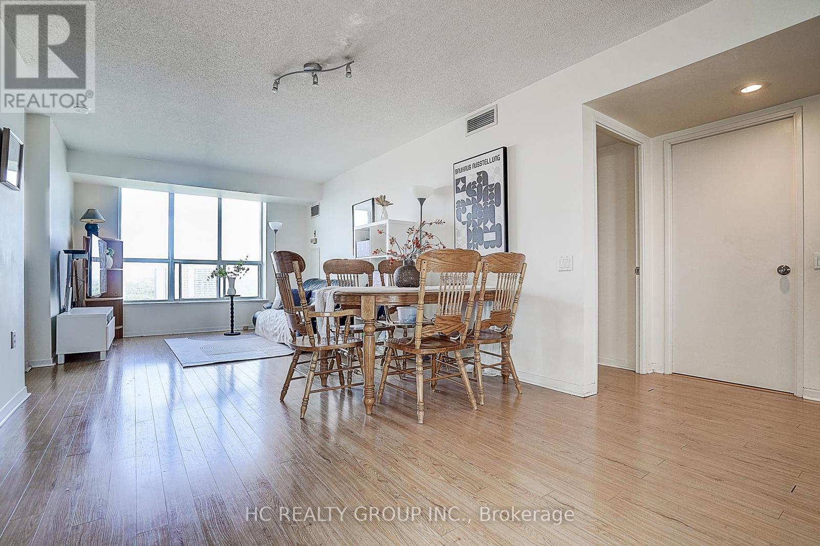 #1602 21 OVERLEA BOULEVARD - 8