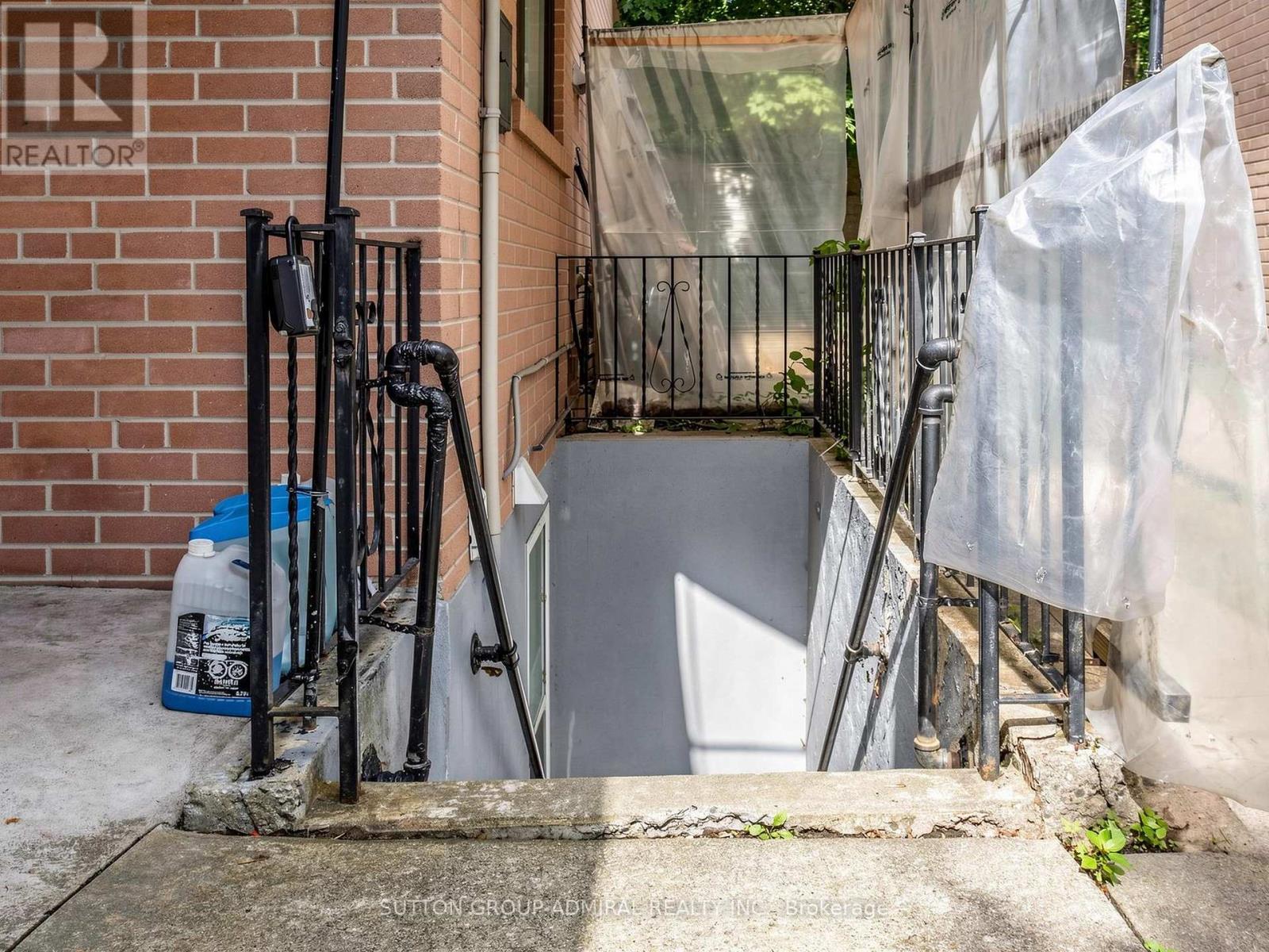 126 CHELMSFORD AVENUE - 20